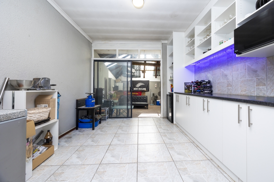 3 Bedroom Property for Sale in Windsor Park Western Cape